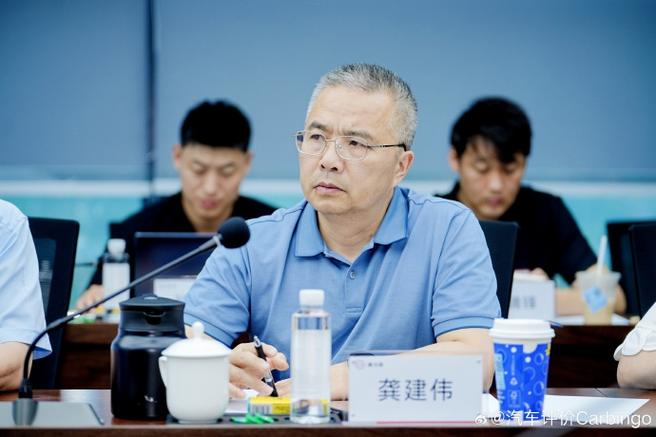 特邀智能化领域,动力域权威专家齐聚山城,活动通过走进工厂,实车测试